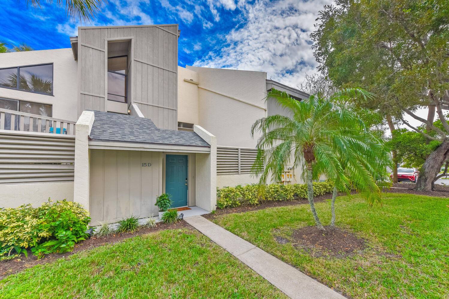 Discover coastal living at its finest in this Garden Villa at Jupiter Ocean Racquet Club Sealofters.
