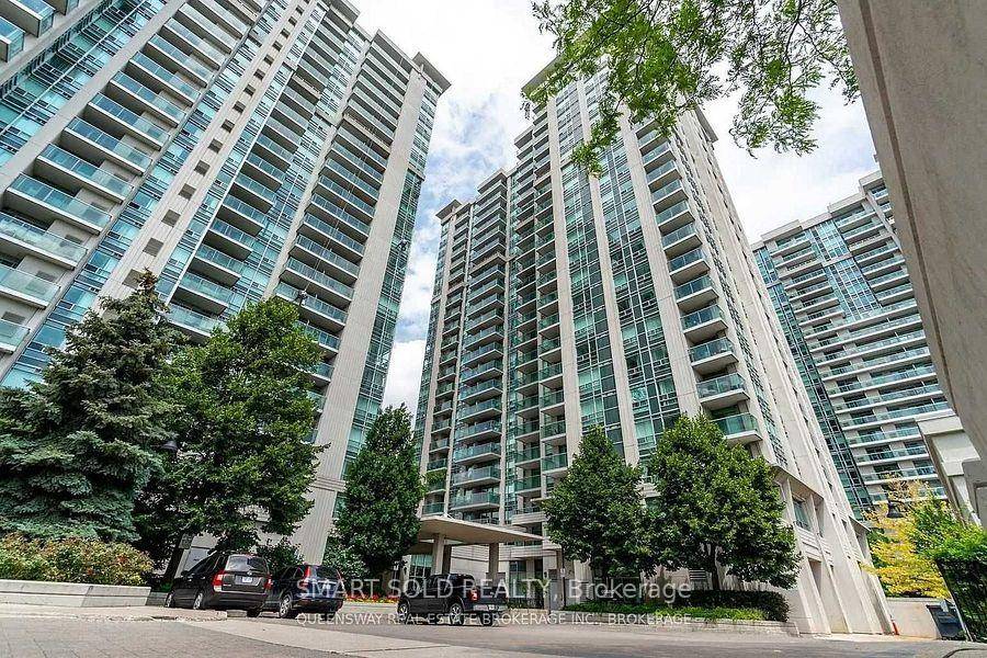 Welcome to this luxurious one bedroom Menkes condo located in the prime Yonge amp ; Sheppard area.