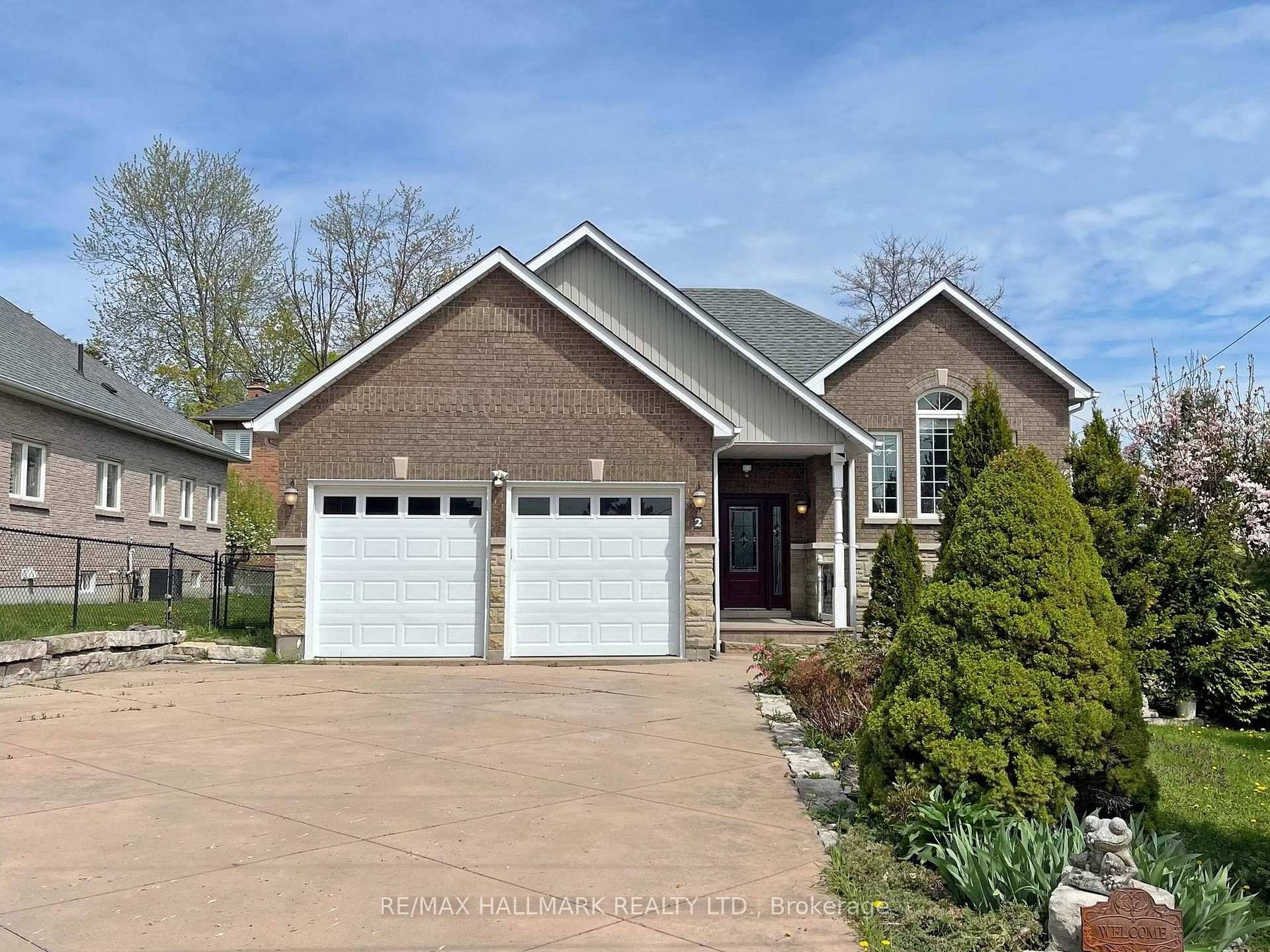 Discover This Stunning Raised Bungalow With A 2 Car Garage amp ; Beautiful Tree Fenced Yard In The Sought After Lake Wilcox.