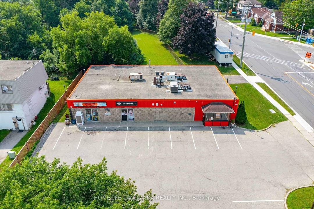 Welcome To 79 Elgin Street N In Cambridge.