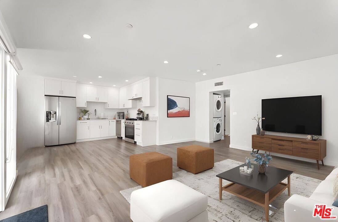 1254   9th St 2.0 Santa Monica LA