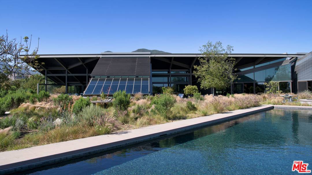 5900   Bonsall Dr 5BR Malibu La