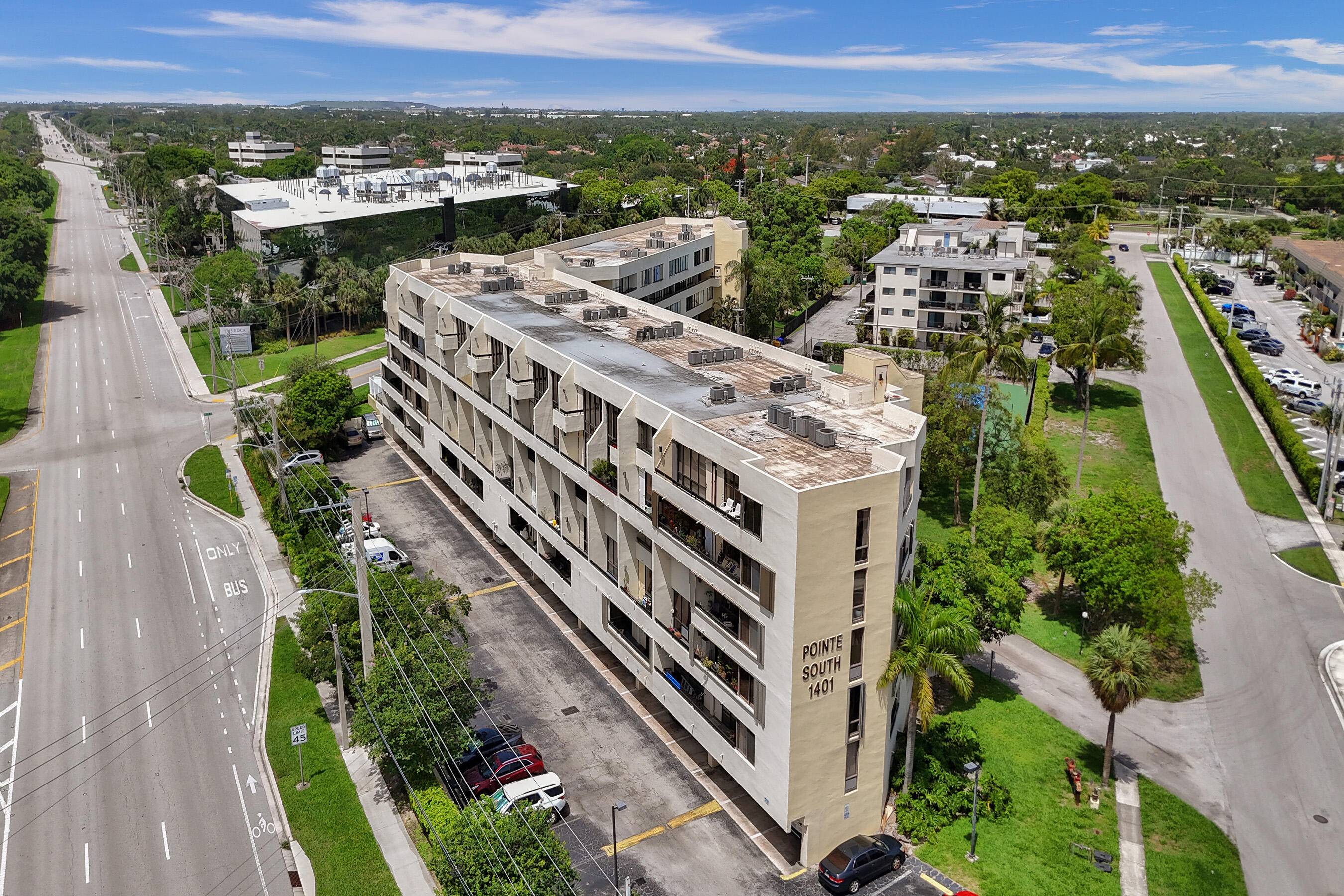 Great investment opportunity in East Boca Raton !
