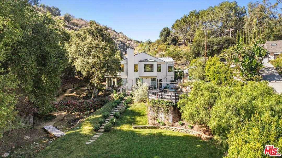 28222 Via Acero St 4BR Malibu La
