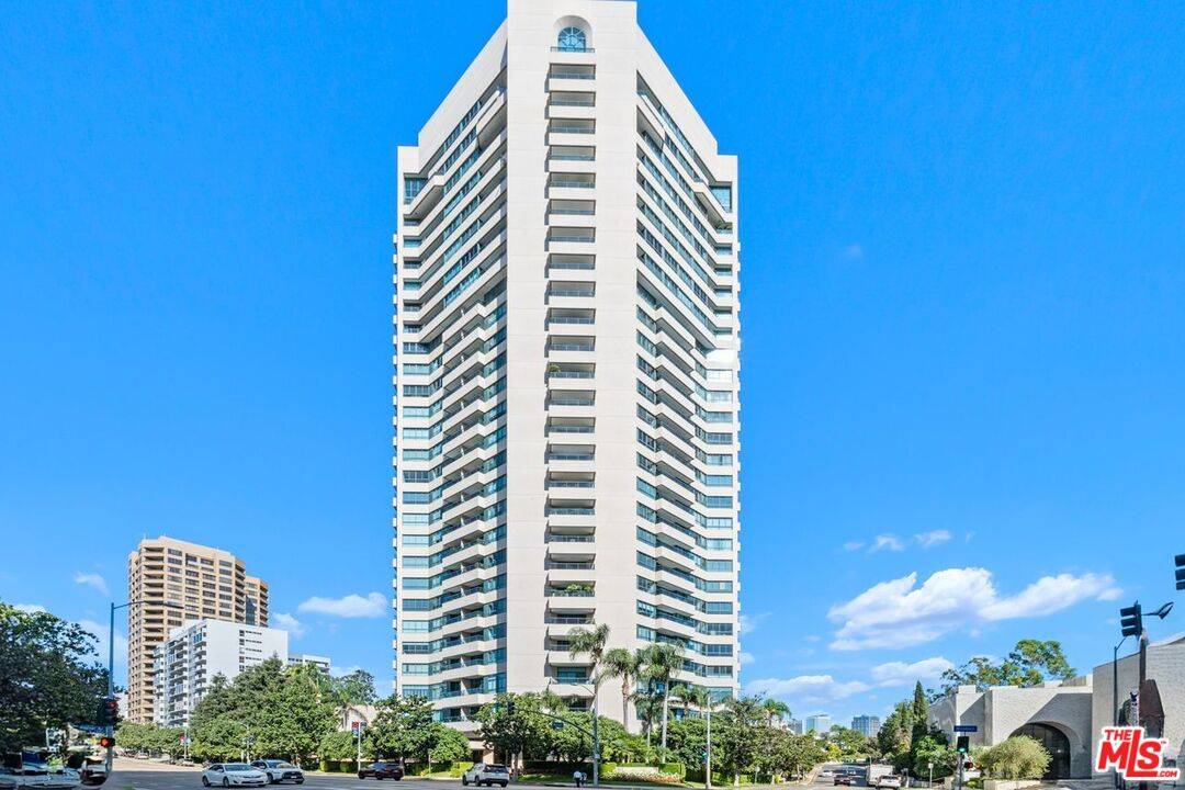 10490   Wilshire Blvd 3BR Westwood La