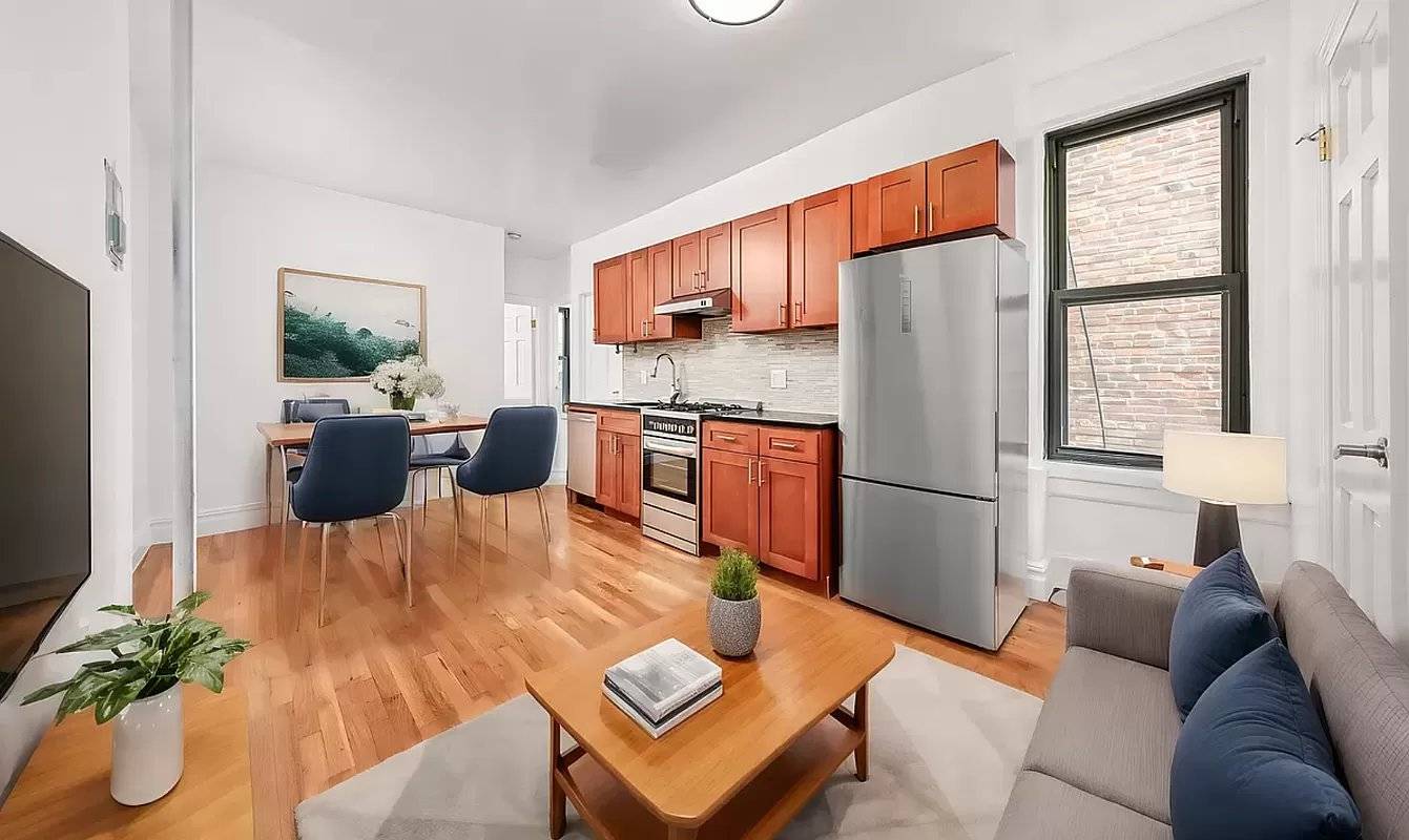 3 Bedroom in the heart of the West Village !