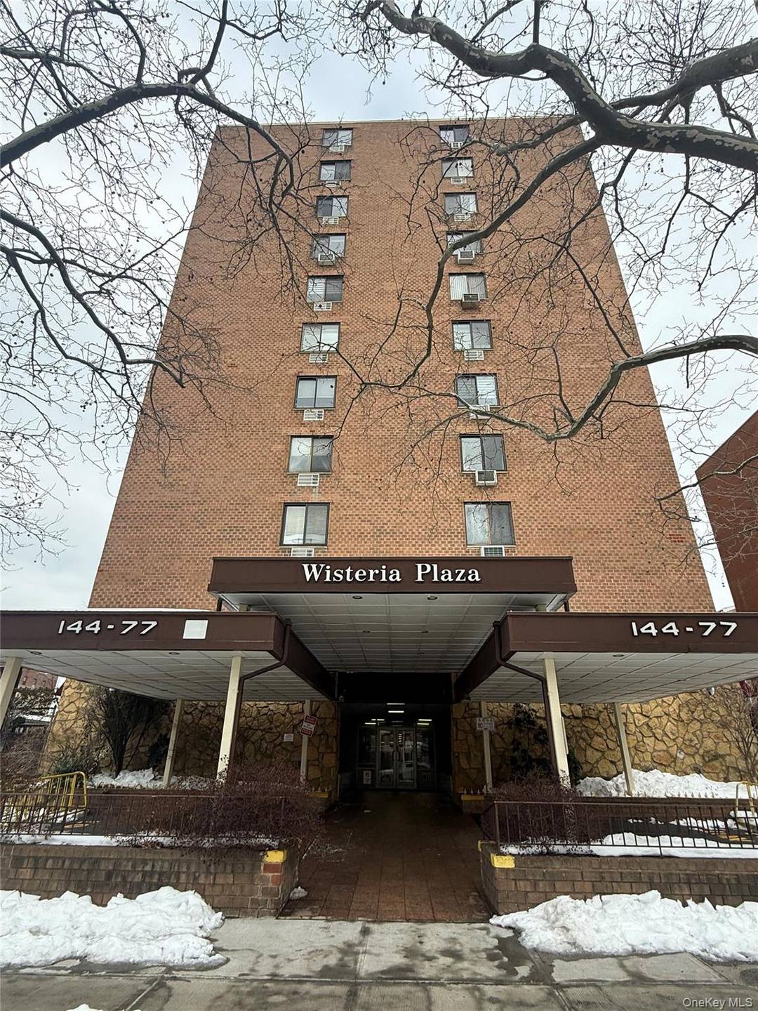 Welcome to Wisteria Plaza Condominium conveniently located near Flushing Main Street.