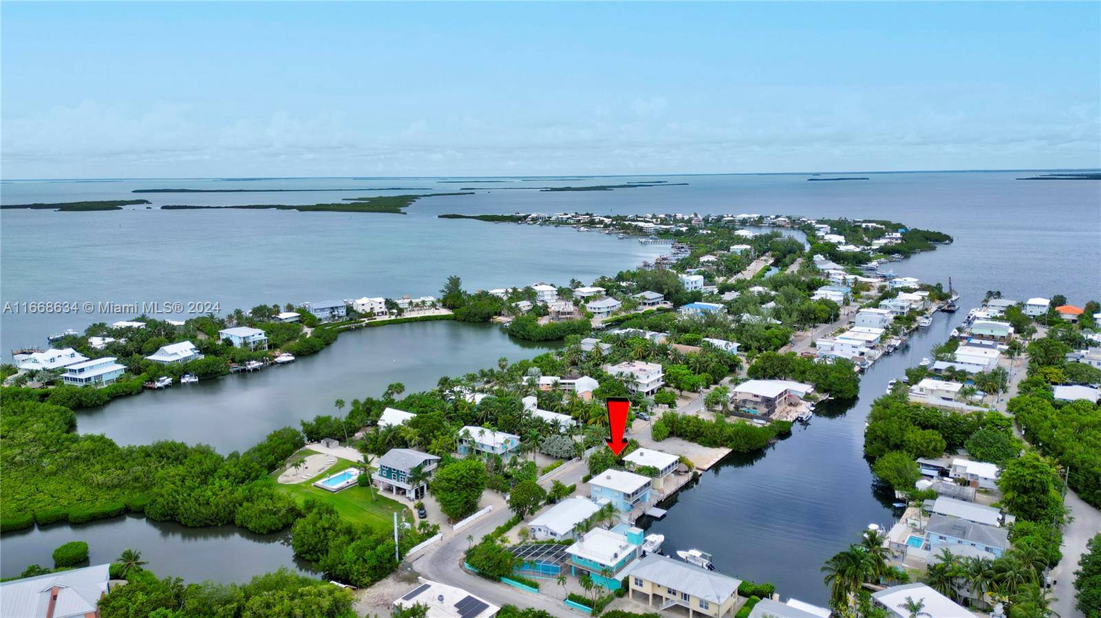 Prestigious Pirates Cove Secluded Lake Front Basin Home Direct Ocean amp ; Bay access in just minutes 3Bed 2 Baths The Upper Level is a 2 Bedroom 1 Bathroom amp ...