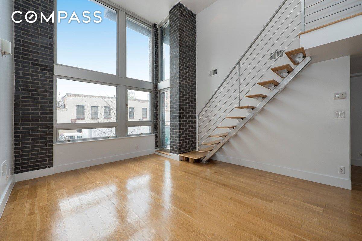 105 Grand Avenue, Clinton Hill No Fee, Rent Stabilized 2BR 2BA Duplex This spacious duplex features soaring ceilings, oversized windows, two full bathrooms, and central heating cooling.