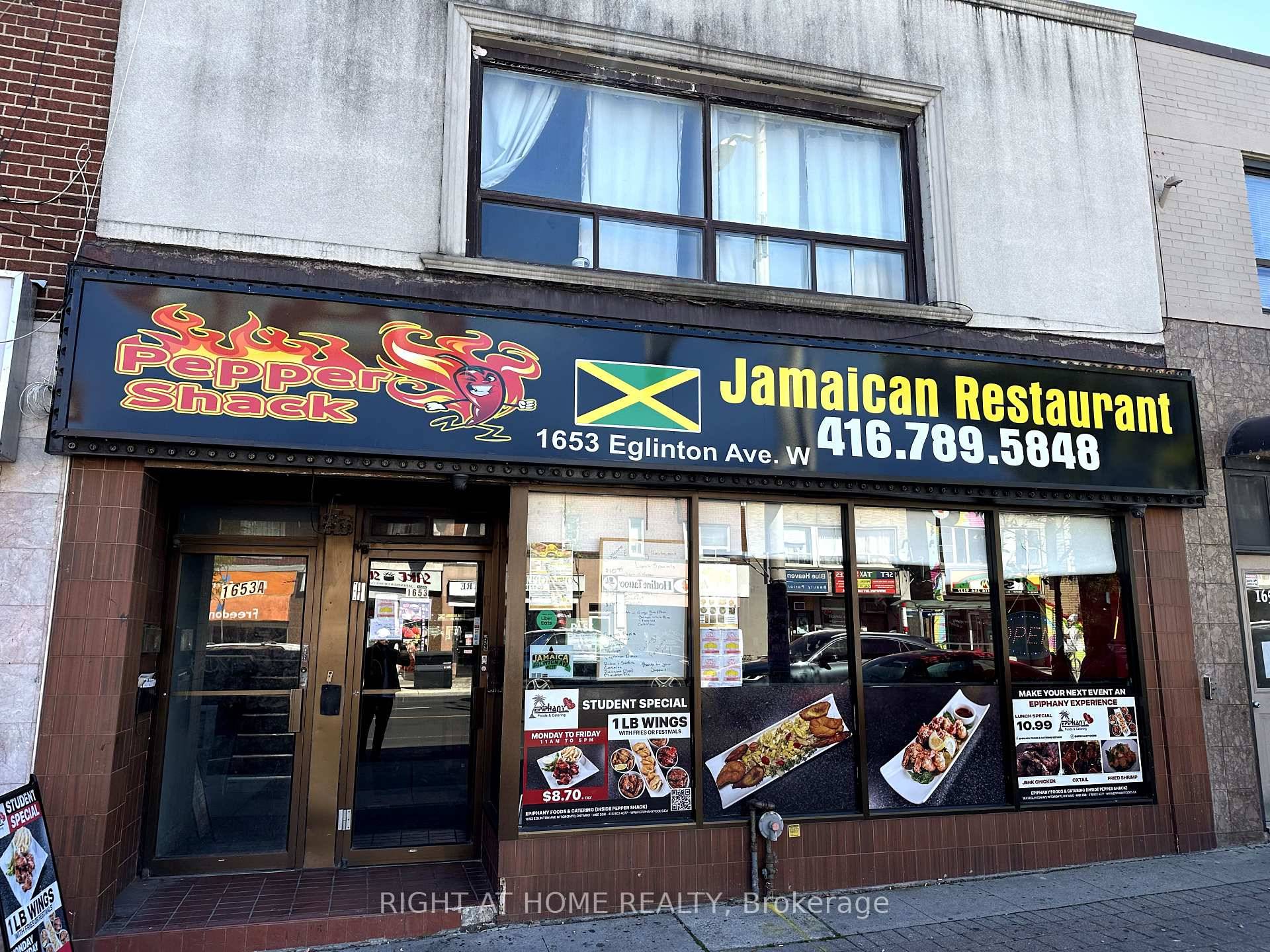 Amazing Investment Opportunity In A Fully Tenanted Building.