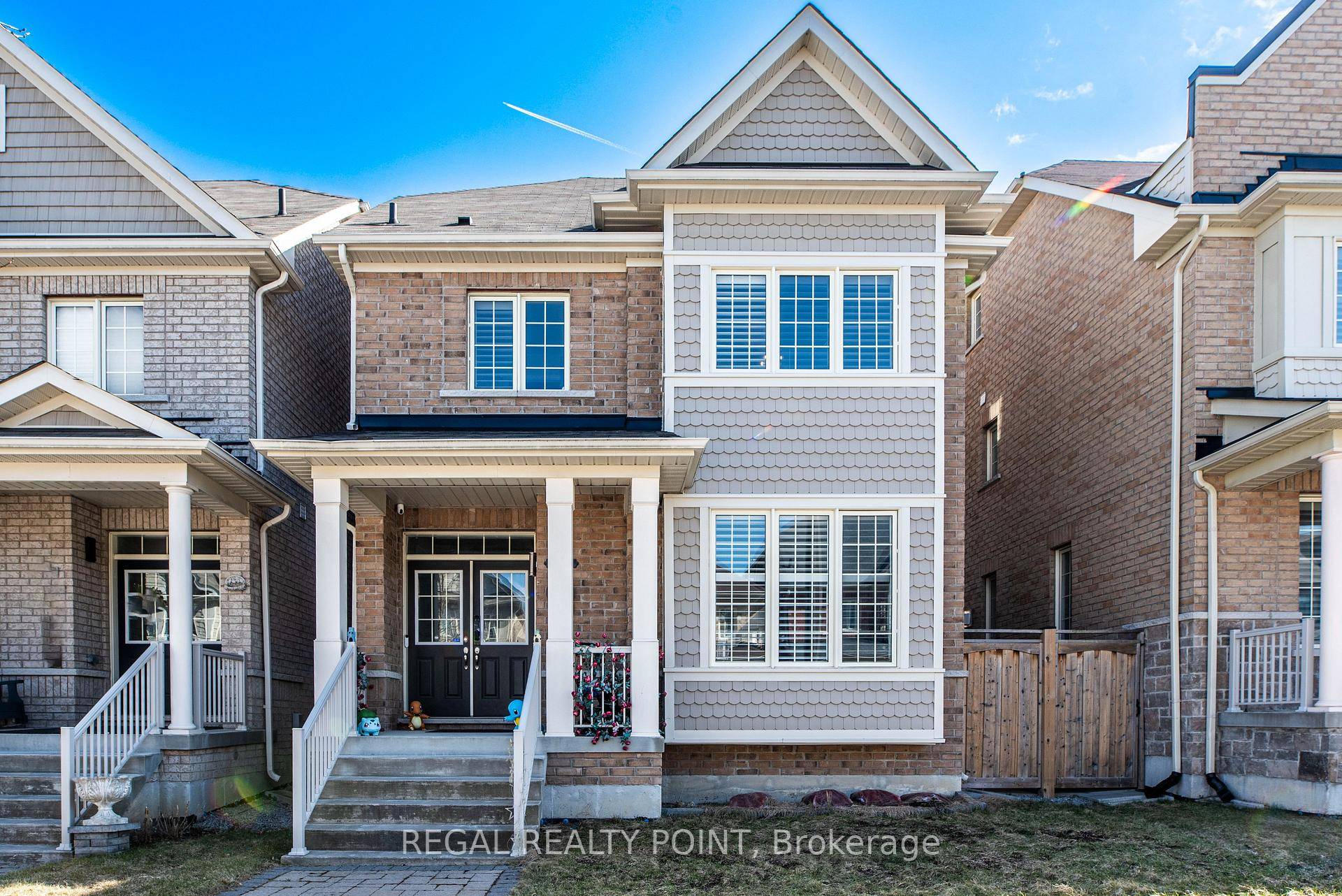 Beautifully Upgraded Detached Home with 4 Bedrooms amp ; 4 Bathrooms Step into this spacious, elegantly upgraded home featuring 8' inch interior doors and stylish 7.