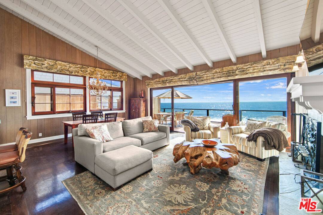 24542   Malibu Rd 3BR Malibu La