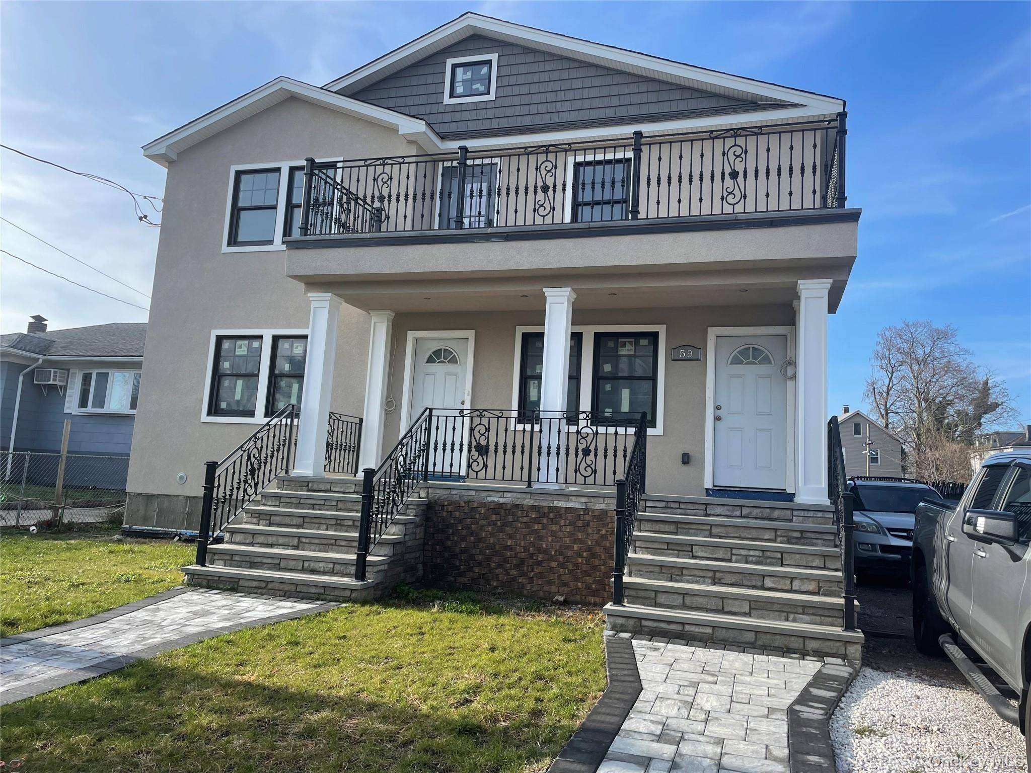 Inwood Rental with High End Finishes Throughout !
