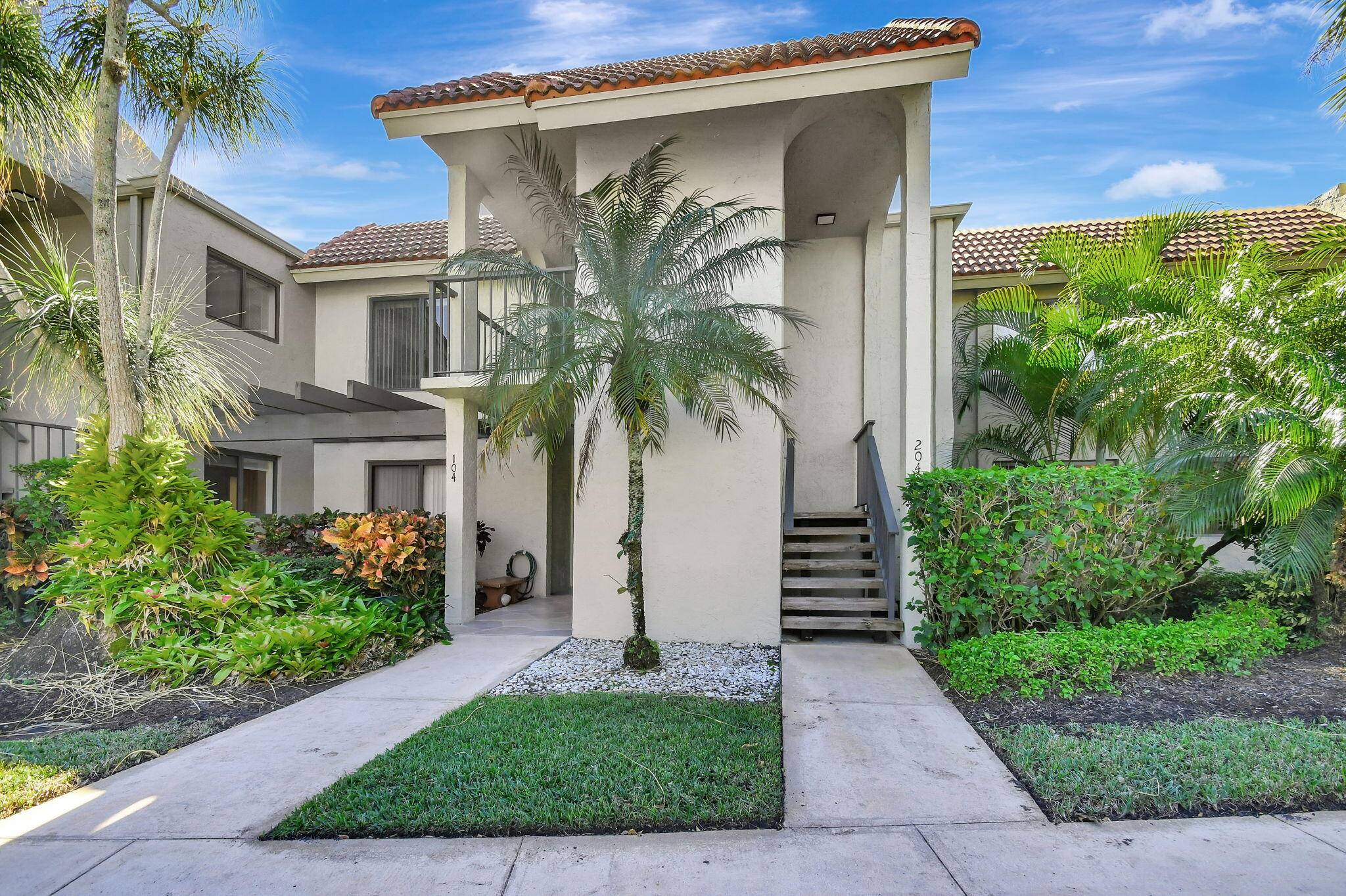 Live the carefree South Florida lifestyle in this 2nd floor 2 bed 2 bath condo.
