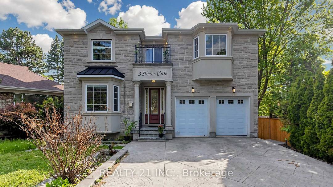 Nature Lovers Paradise ! Rare One Of A Kind Serene Ravine Setting In Prime Parkview Hills !