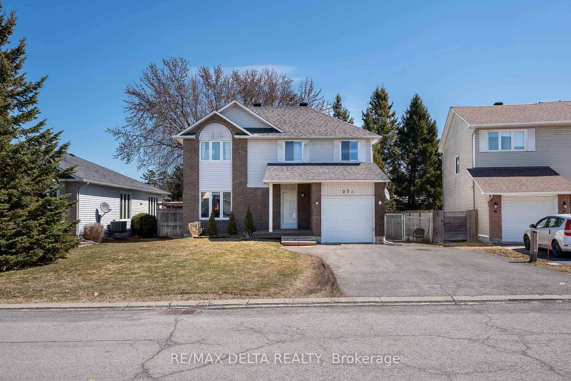 Your Detached Home for the Price of a Townhouse Now Listed at 539, 000 !