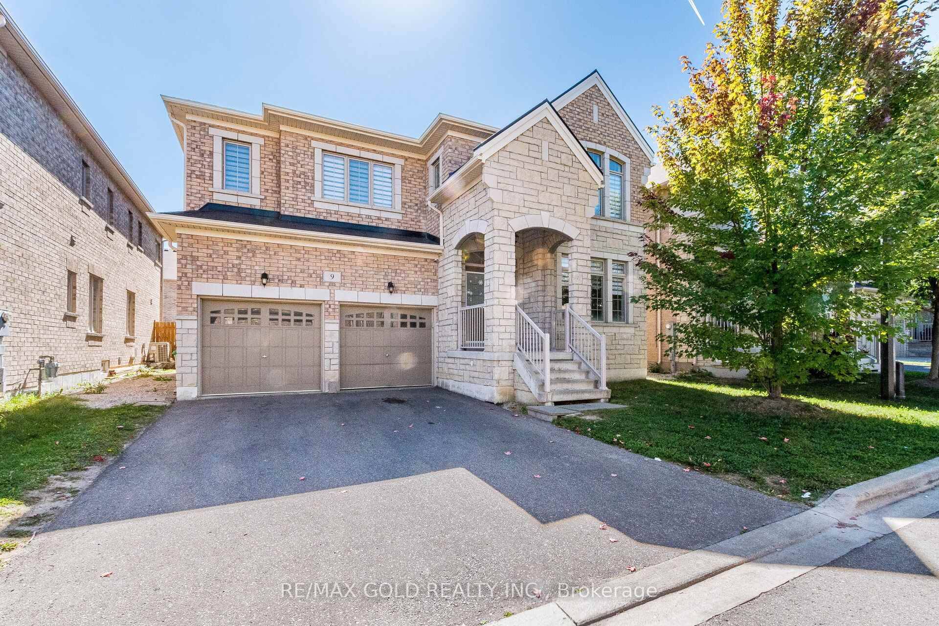 Starlane built 3, 263 sq.