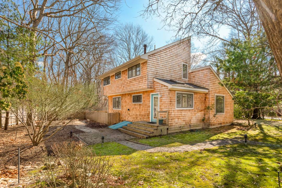 Renovated East Hampton Home