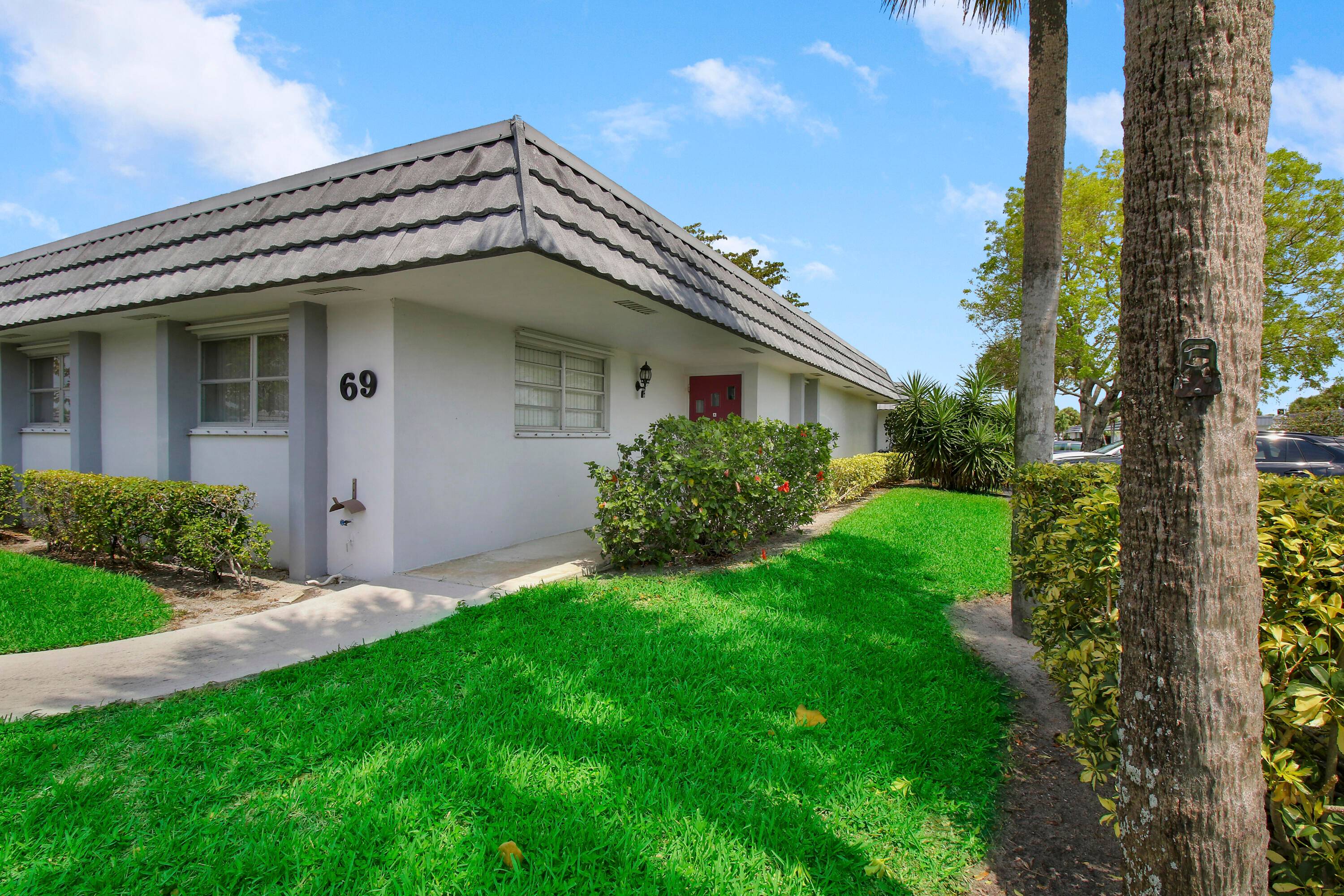 Seller is willing to pay first months HOA dues with full price offer Step into your ultimate Florida escape !