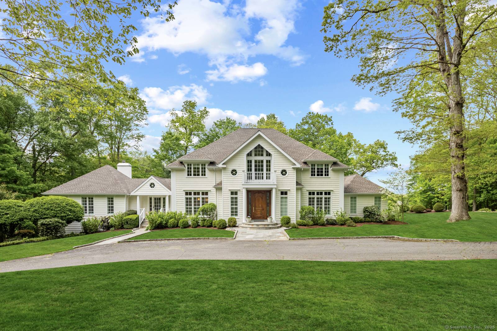 3 Mayflower Lane offers a perfect blend of modern sophistication and timeless charm.