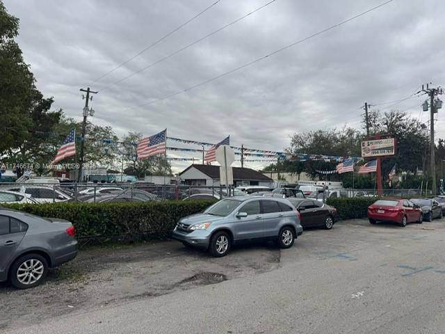 PRICE ADJUSTMENT. VACANT LOT WITH SMALL OFFICE FOR MULTIPLE USE ON THE PROMINENT PETERS ROAD IN UNINCORPORATED FORT LAUDERDALE BROWARD COUNTY.
