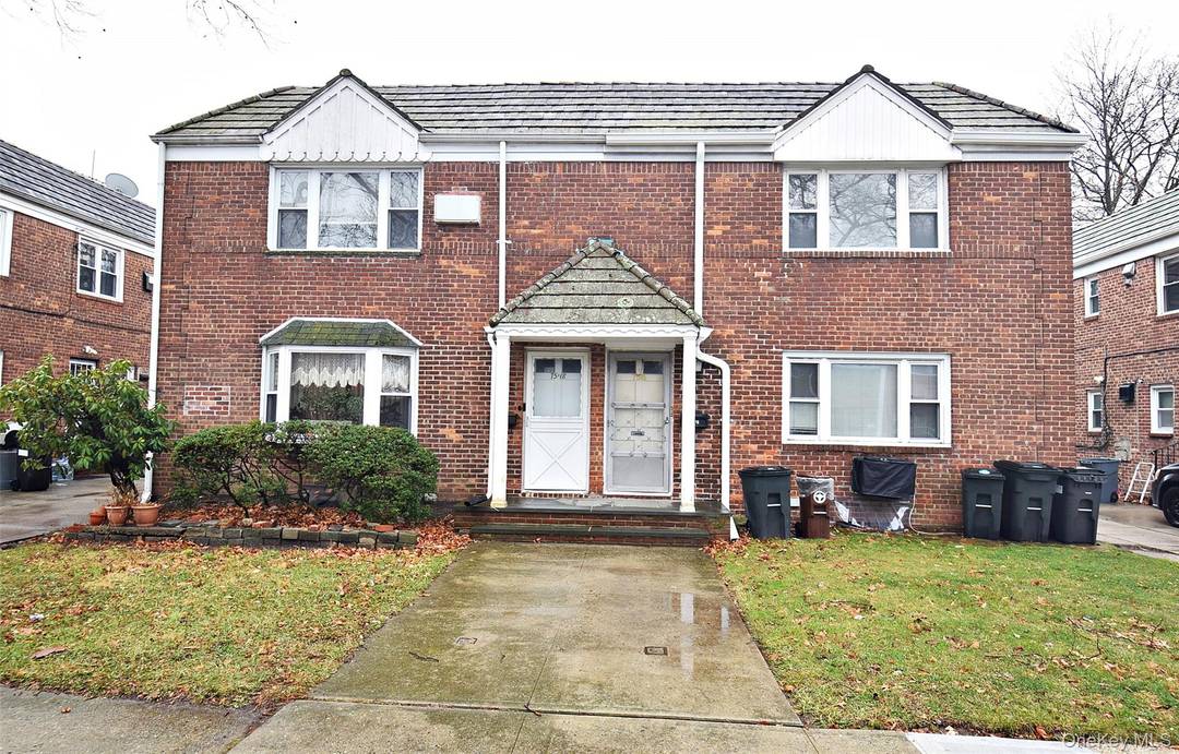 Great opportunity for investors or end users.