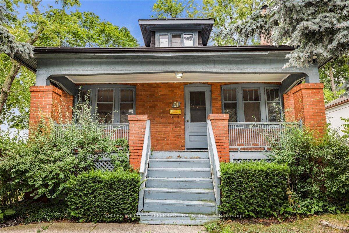 Charming Home with Exceptional Land amp ; Redevelopment Potential in North York Centre An incredible opportunity in one of Toronto's most dynamic growth corridors !
