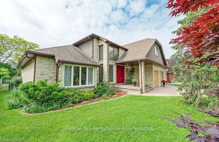 Immaculate 4 bedroom, 3. 5 bath home in Windermere Estates, just steps from Western University.