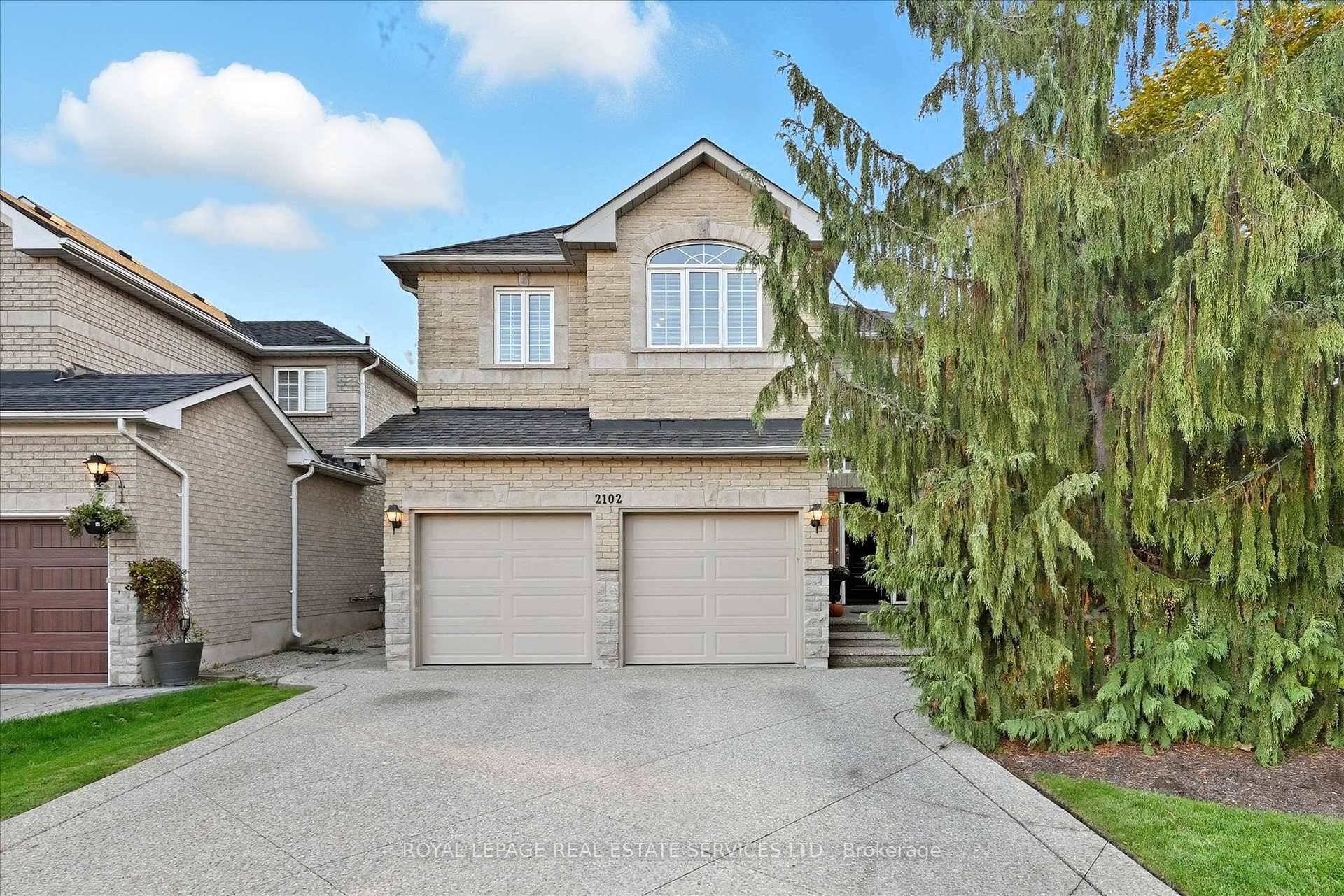 Welcome to this beautifully updated and sophisticated 4 1 bedroom, 4 bathroom home, ideally located on a quiet cul de sac in the heart of West Oak Trails.