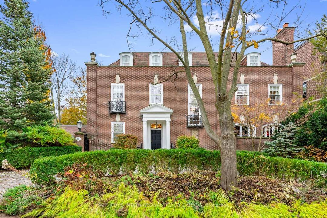 This majestic Neo Georgian home sits proudly on the best block in all of the coveted south west Rosedale.