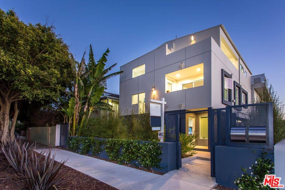 613  6TH AVE 2BR Marina Del Rey La