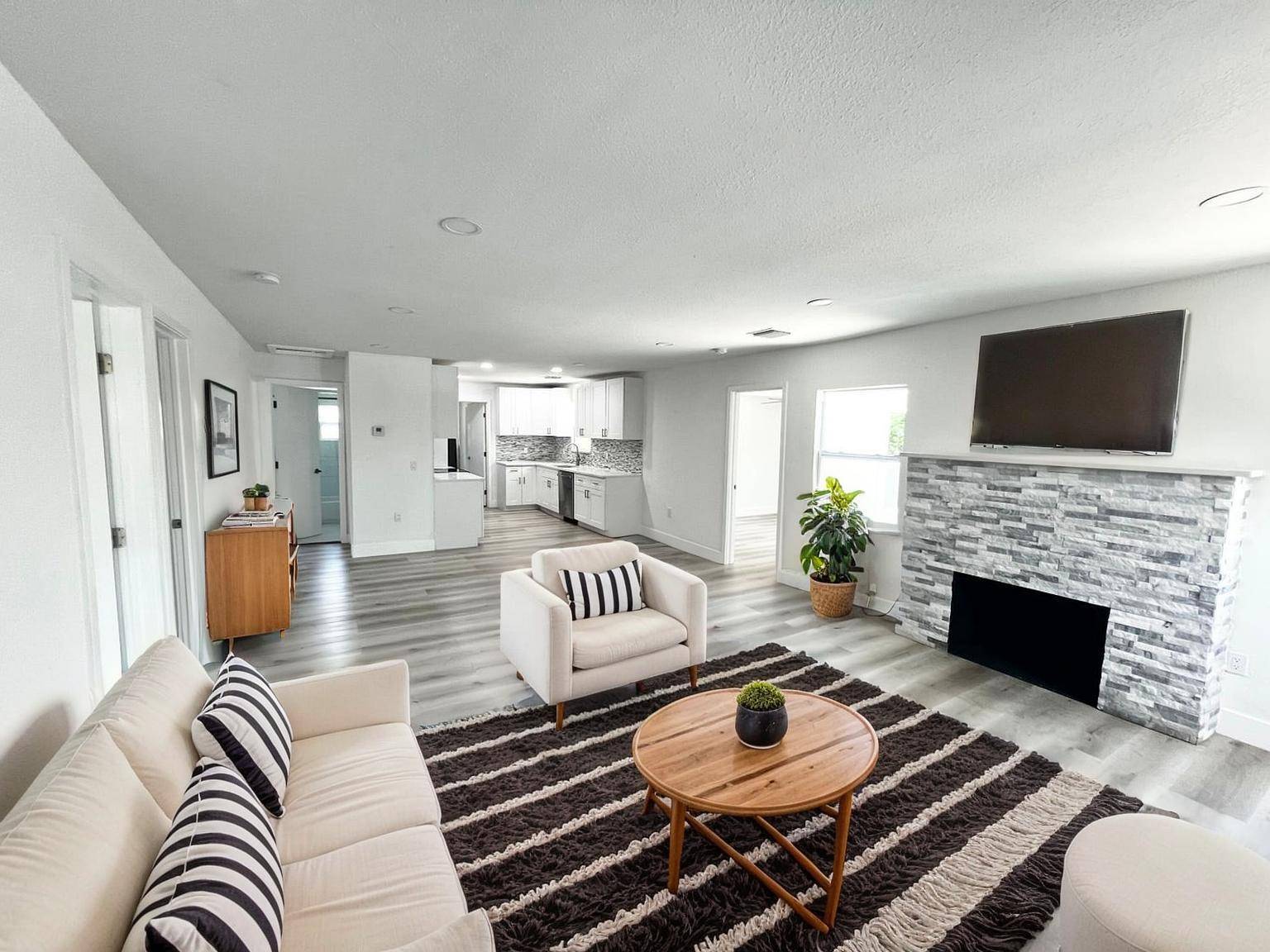Welcome to this beautifully remodeled Spanish style home in West Palm Beach's SoSo neighborhood just minutes from downtown, PBI airport, beaches, and the intracoastal.