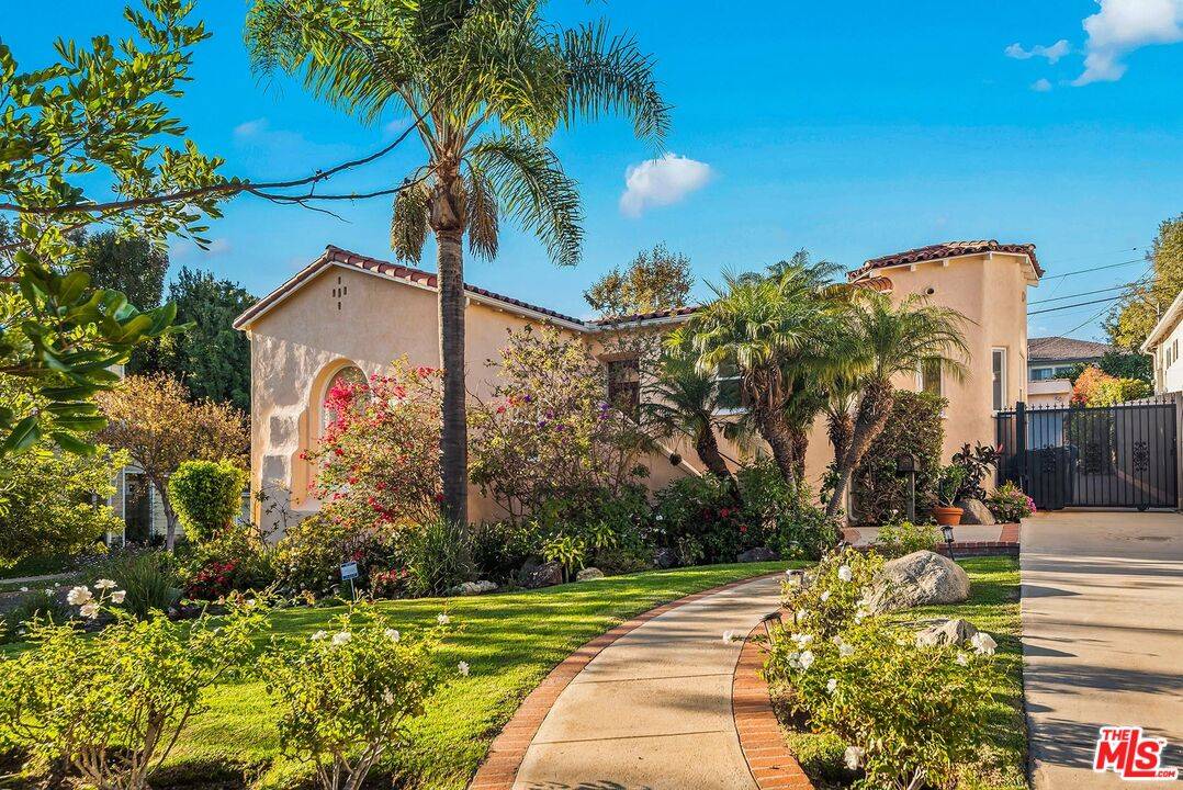 10497 Kinnard Ave 3BR Westwood La