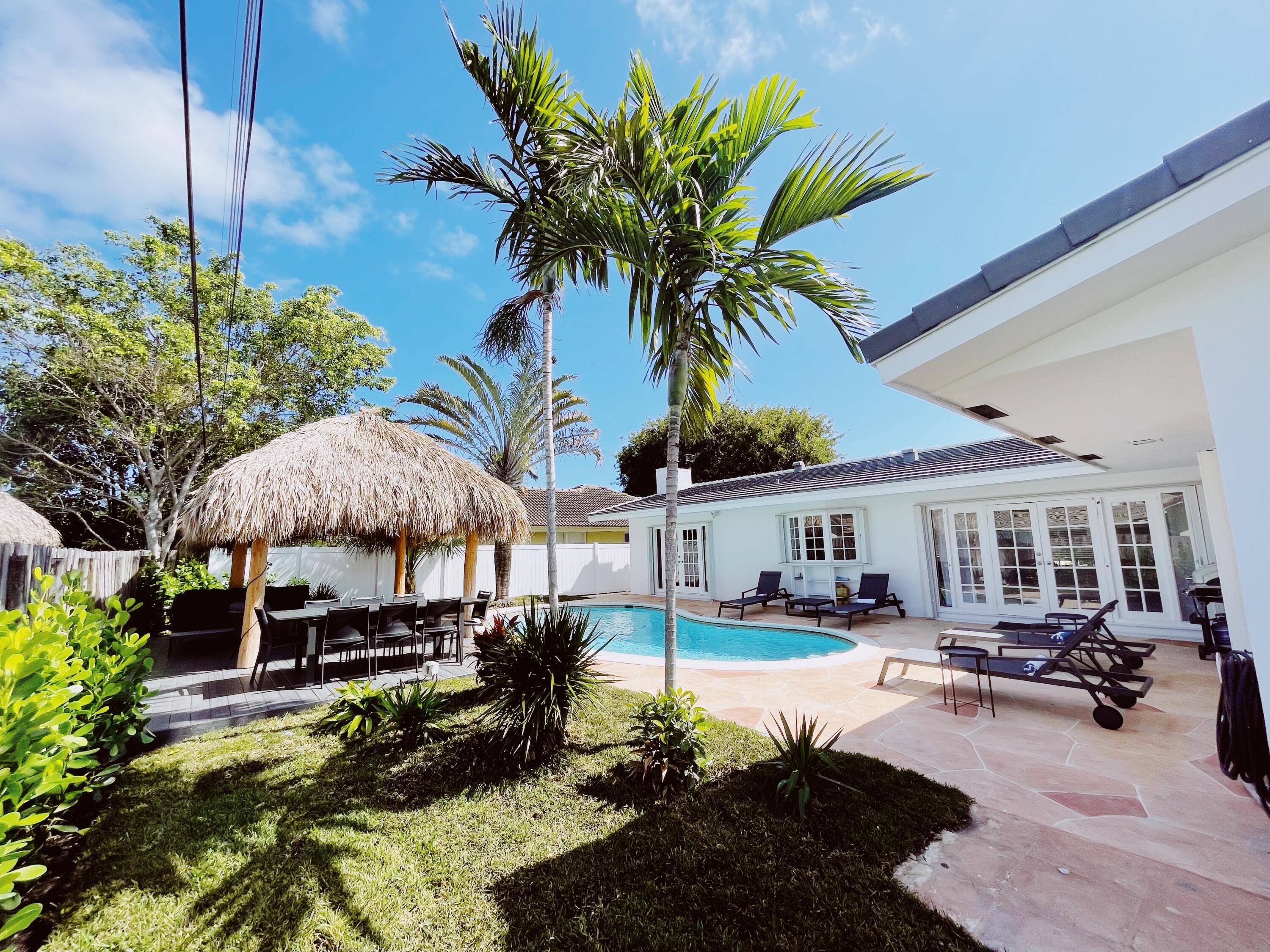 Newly renovated pristine home in the highly desirable Imperial Point neighborhood.