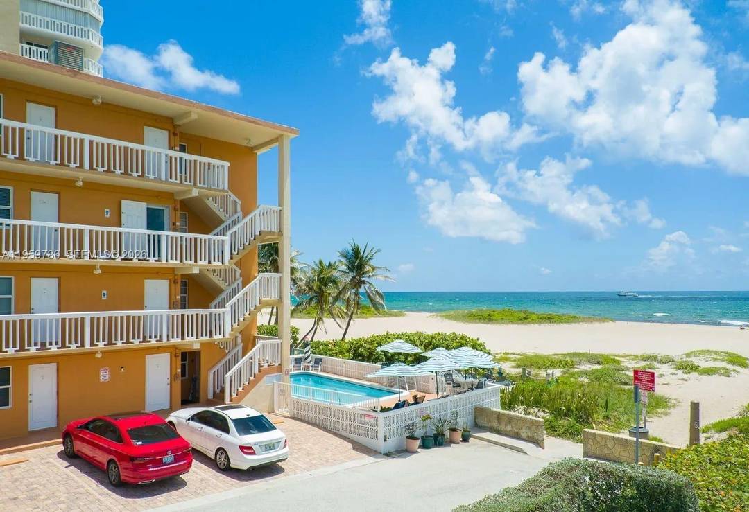 Directly on the Sand. Boutique building with only 11 apartments.