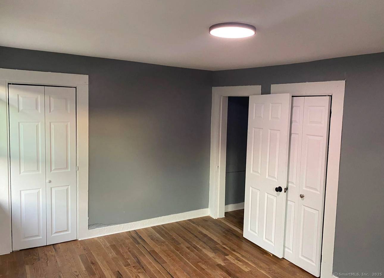 Welcome to 33 Chapel ! This property has a three bedroom apartment on the first floor and also a three bedroom apartment on the second floor, additionally it has the ...