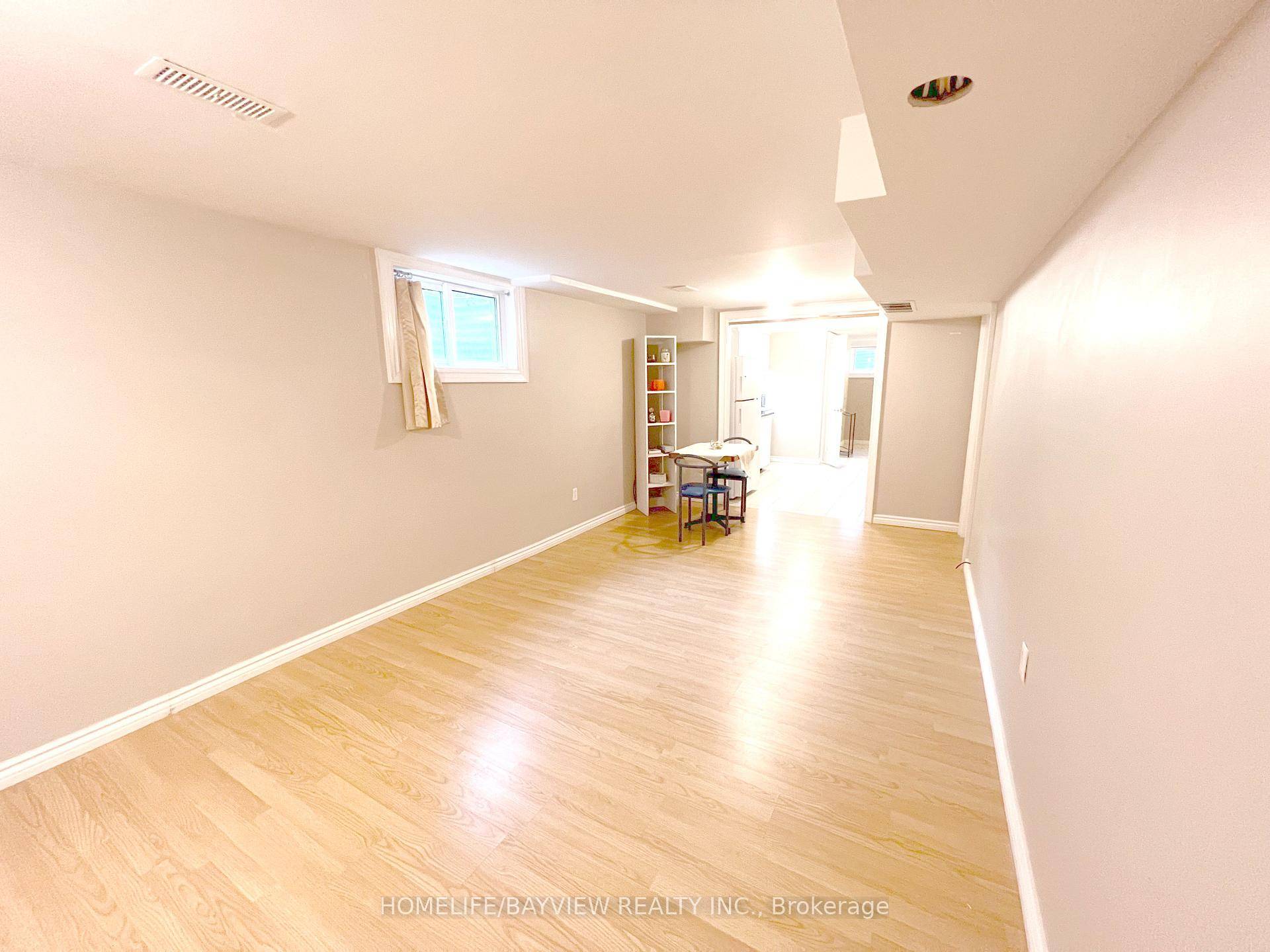 Markham Village Lease Opportunity Nestled in the heart of beautiful Markham Village, this thoughtfully renovated lower level apartment offers comfort, convenience, and exceptional value.