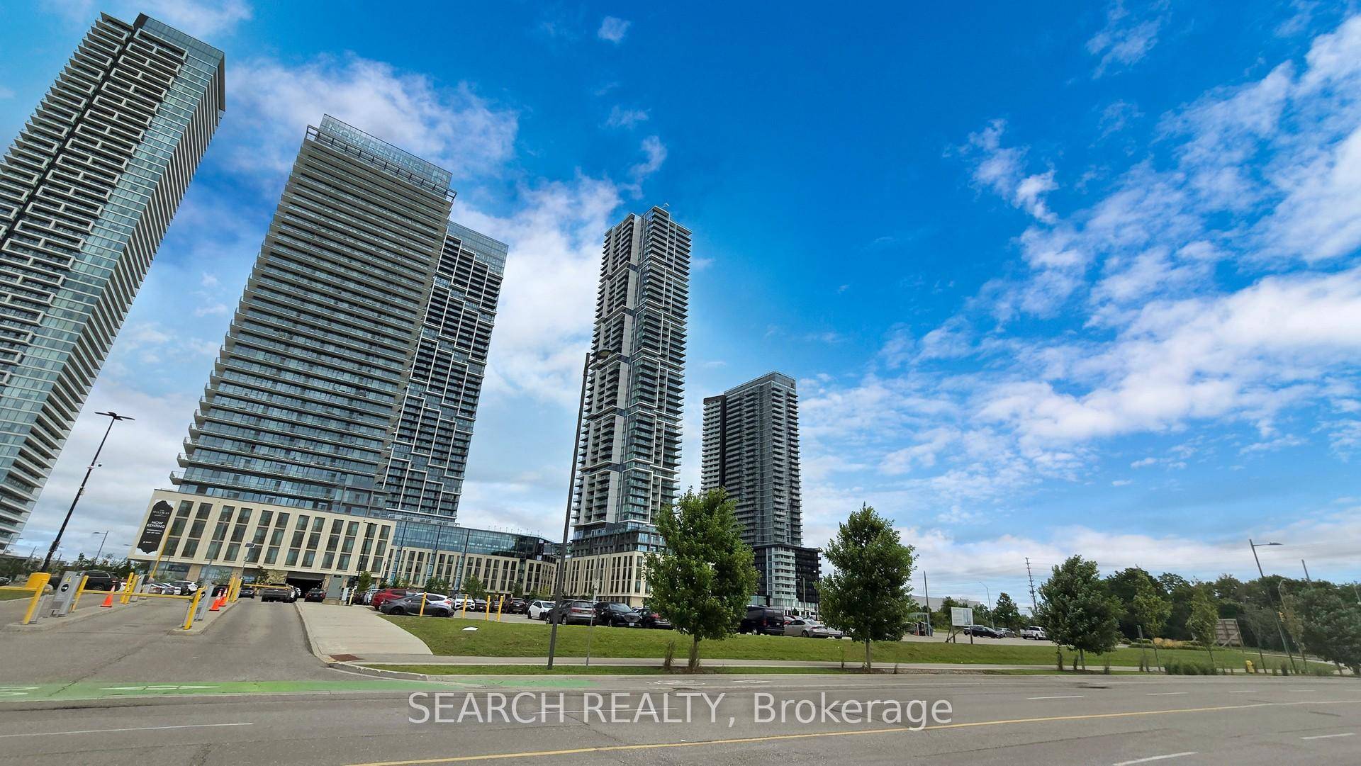 Modern urban living in the vibrant Vaughan Metropolitan Centre !