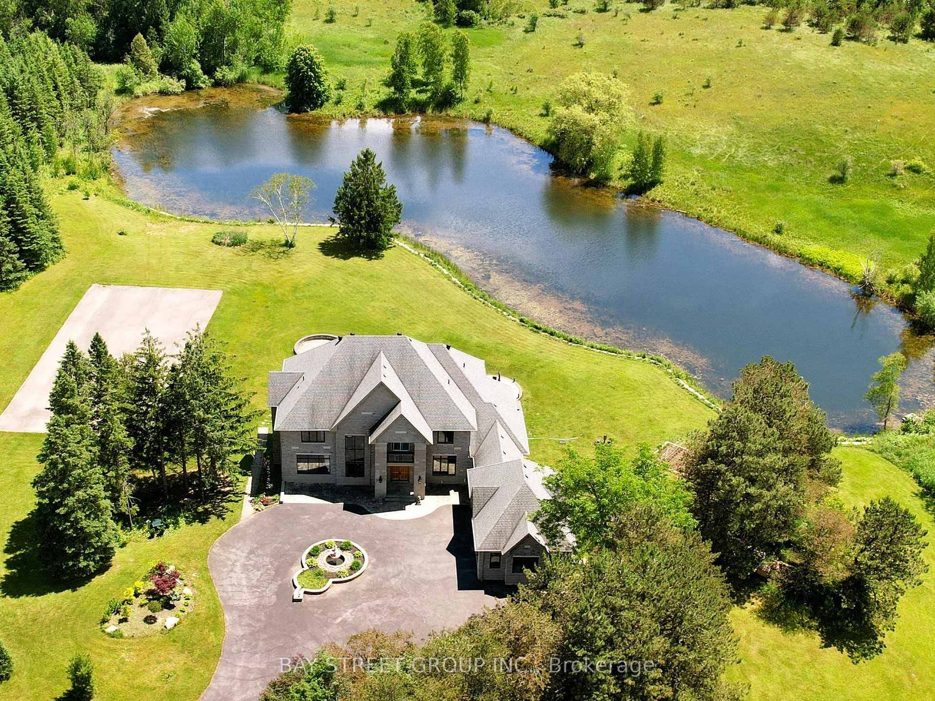 Seldom Find A 8 Year Old Prestigious Custom Built Home Nestled On Premium 30.