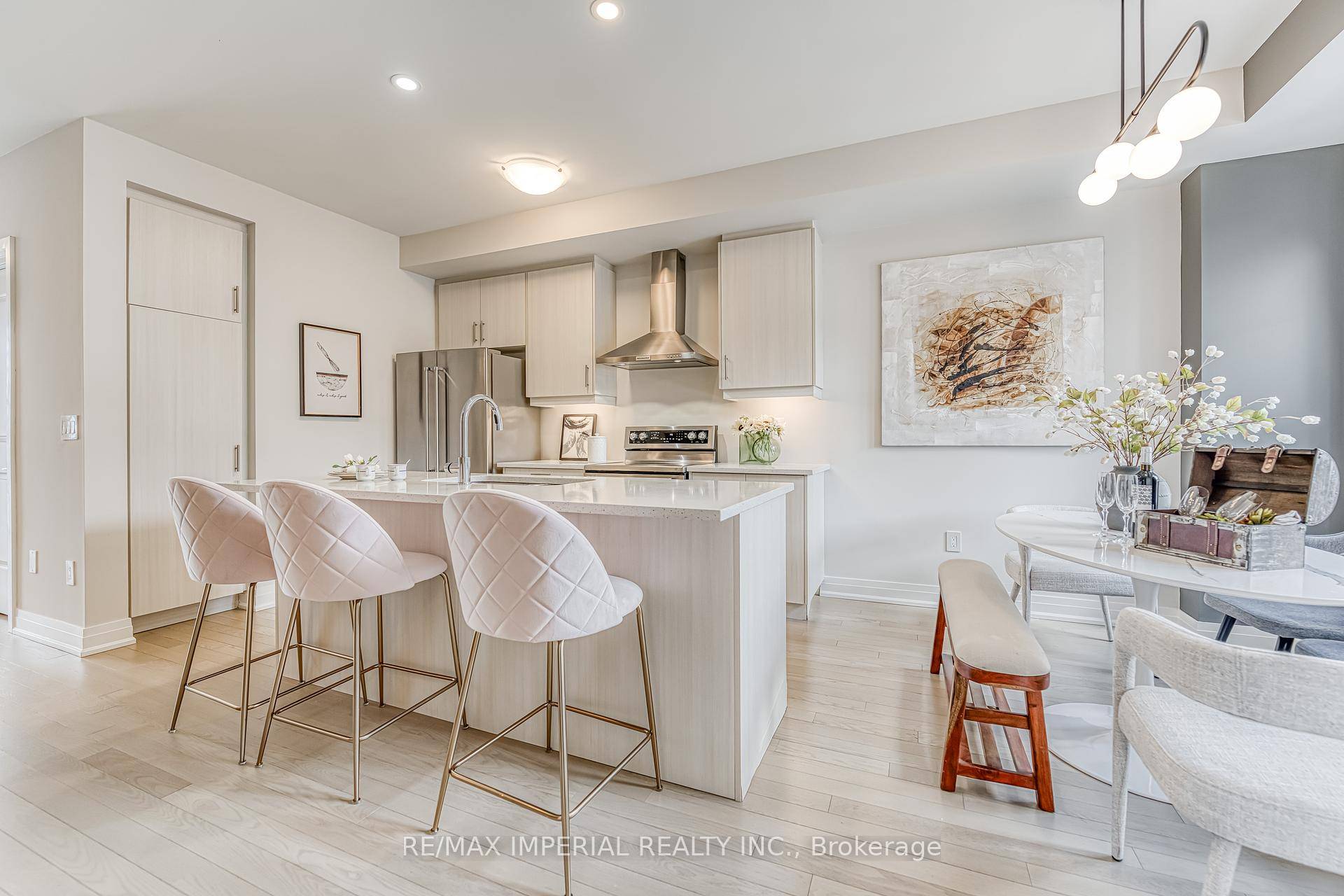 Welcome To Stunning FREEHOLD Townhome Located In Shining Hill Community By Country Wide.