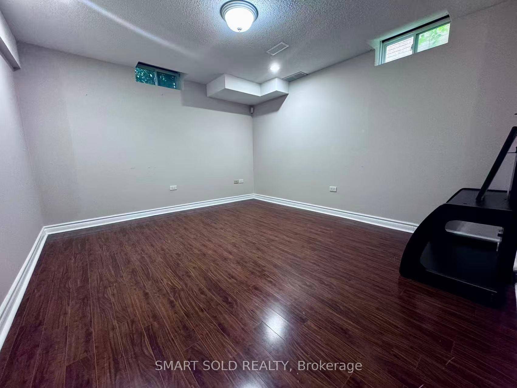 Bright and cozy 1 Bedroom basement apartment with private washroom and living room in a spacious detached home.