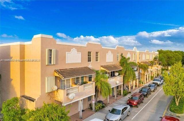 Beautifully remodeled 2 bedroom, 2 bath condo in the heart of Hialeah !
