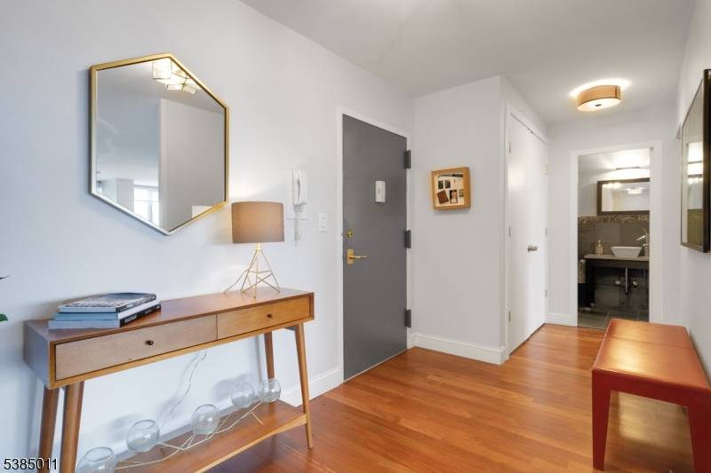 Rare Opportunity at The Claridge House Stunning 1 Bedroom with a viewWelcome to this exceptional residence at The Claridge House, offering approximately 1200sq.