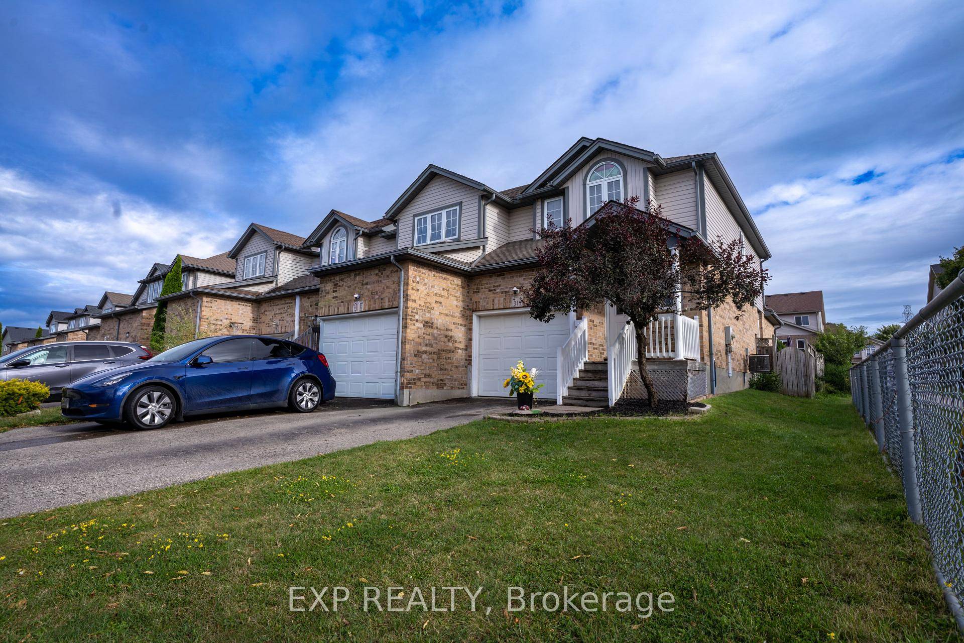 Welcome to this beautifully maintained FREEHOLD 2 storey SEMI DETACHED TOWNHOUSE, offering 3 BEDROOMS and 2.