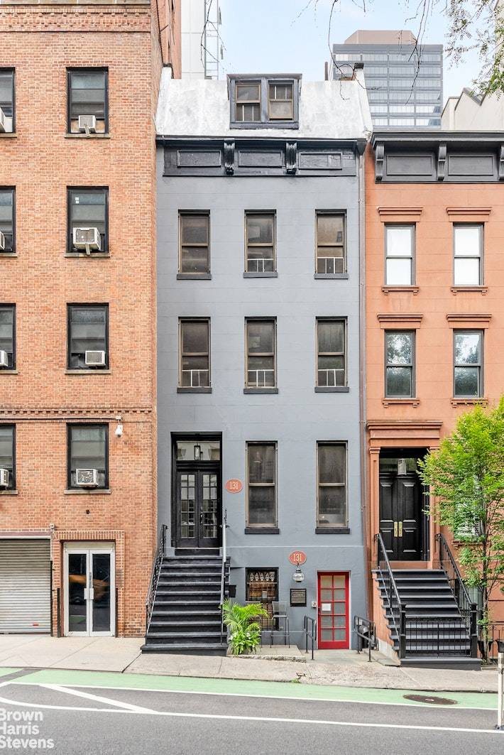 Welcome to 131 East 38th Street A Townhouse of Endless Possibility In the heart of Murray Hill, nestled on a quiet, tree lined street minutes from Grand Central, stands a ...