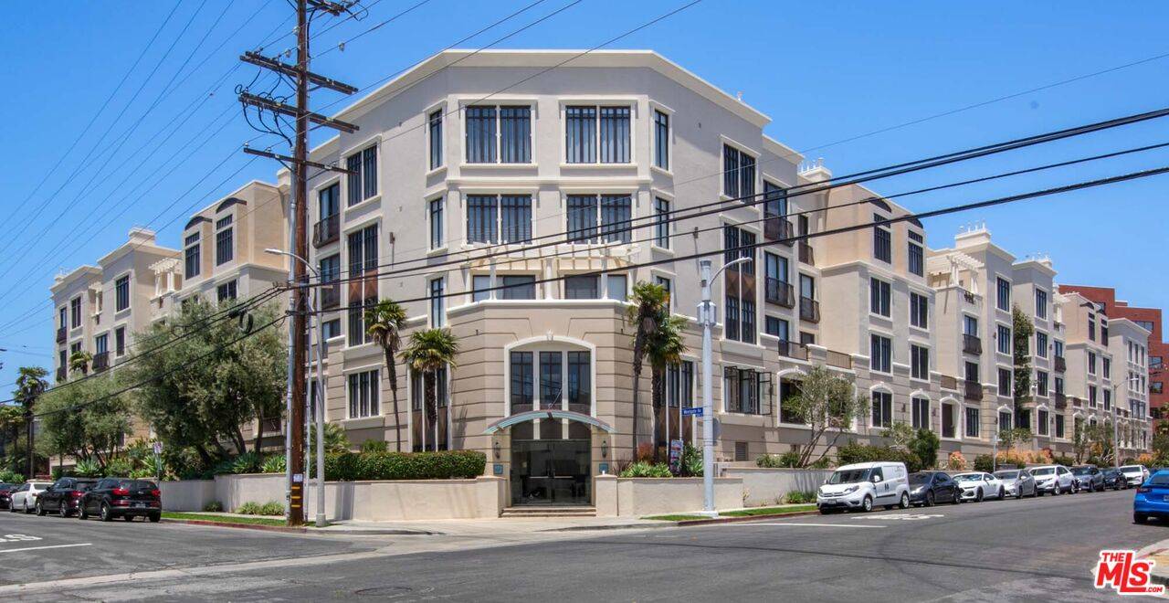 11847   Gorham Ave 2BR Brentwood La