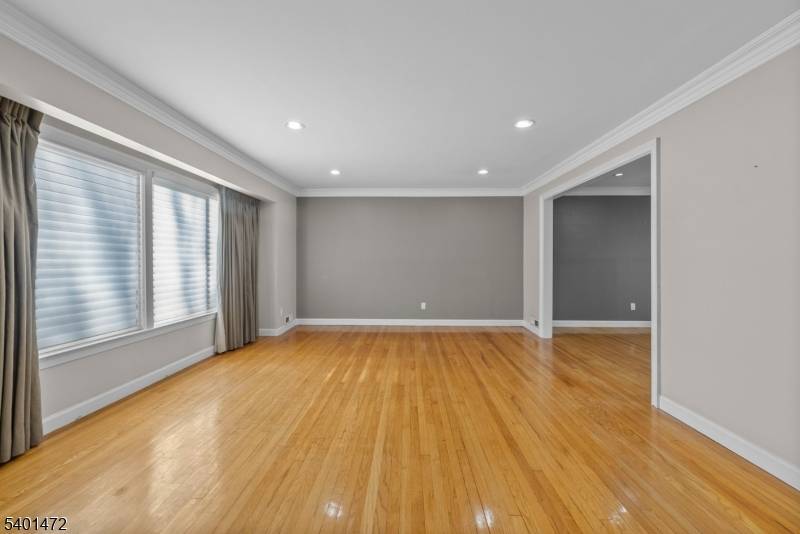 This home offers 3 bedrooms plus an oversized flex room that can be used as a bedroom, office, gym or family room, along with a finished basement.