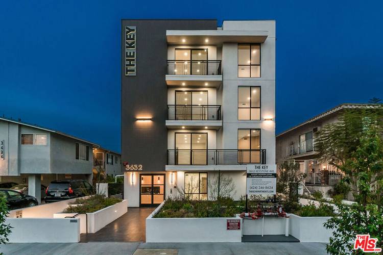 3632  S Keystone Ave 2BR La