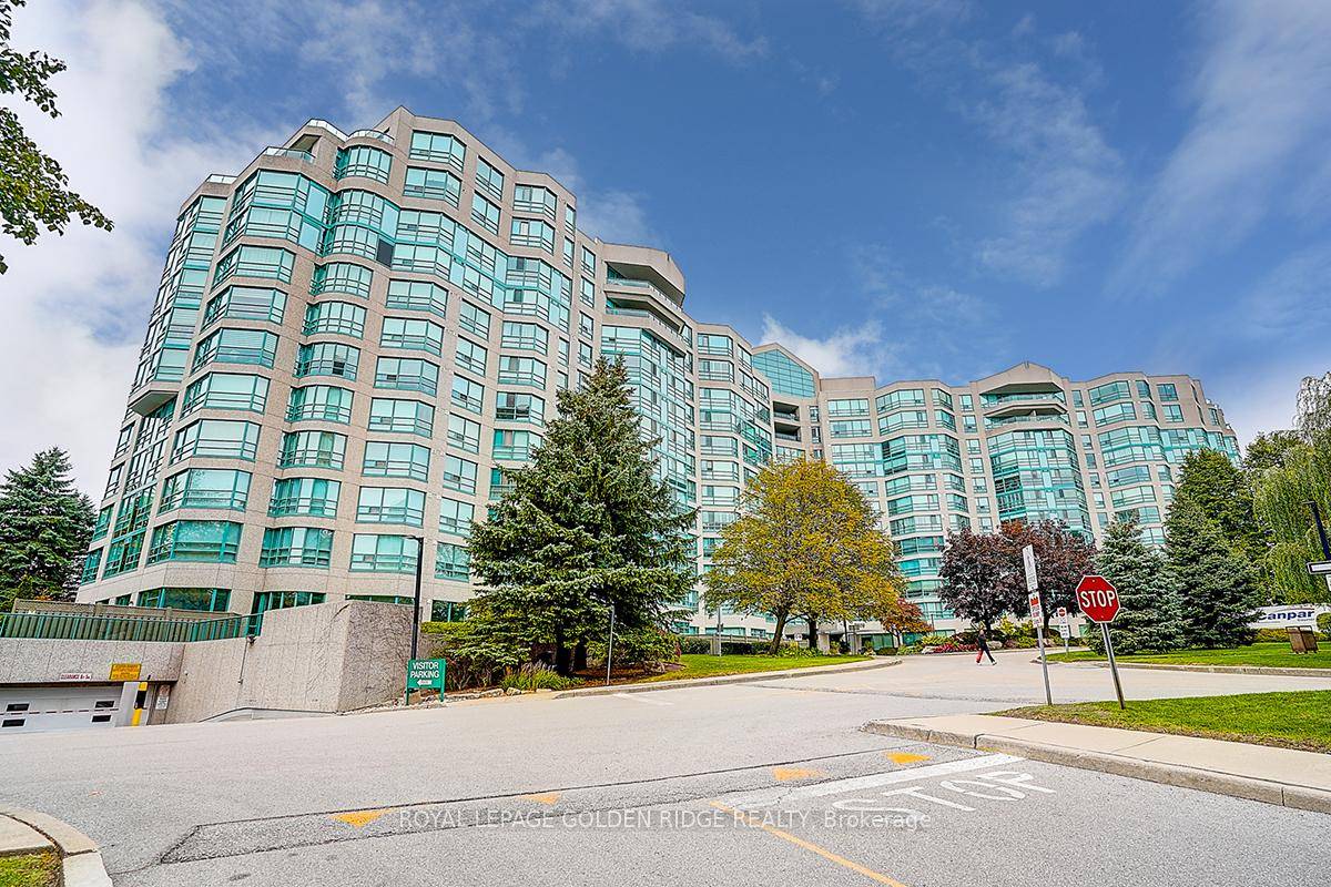 Spacious 1626 Square Feet of Luxurious Condominium Living At Sought After Landmark Complex In Thornhill Location.