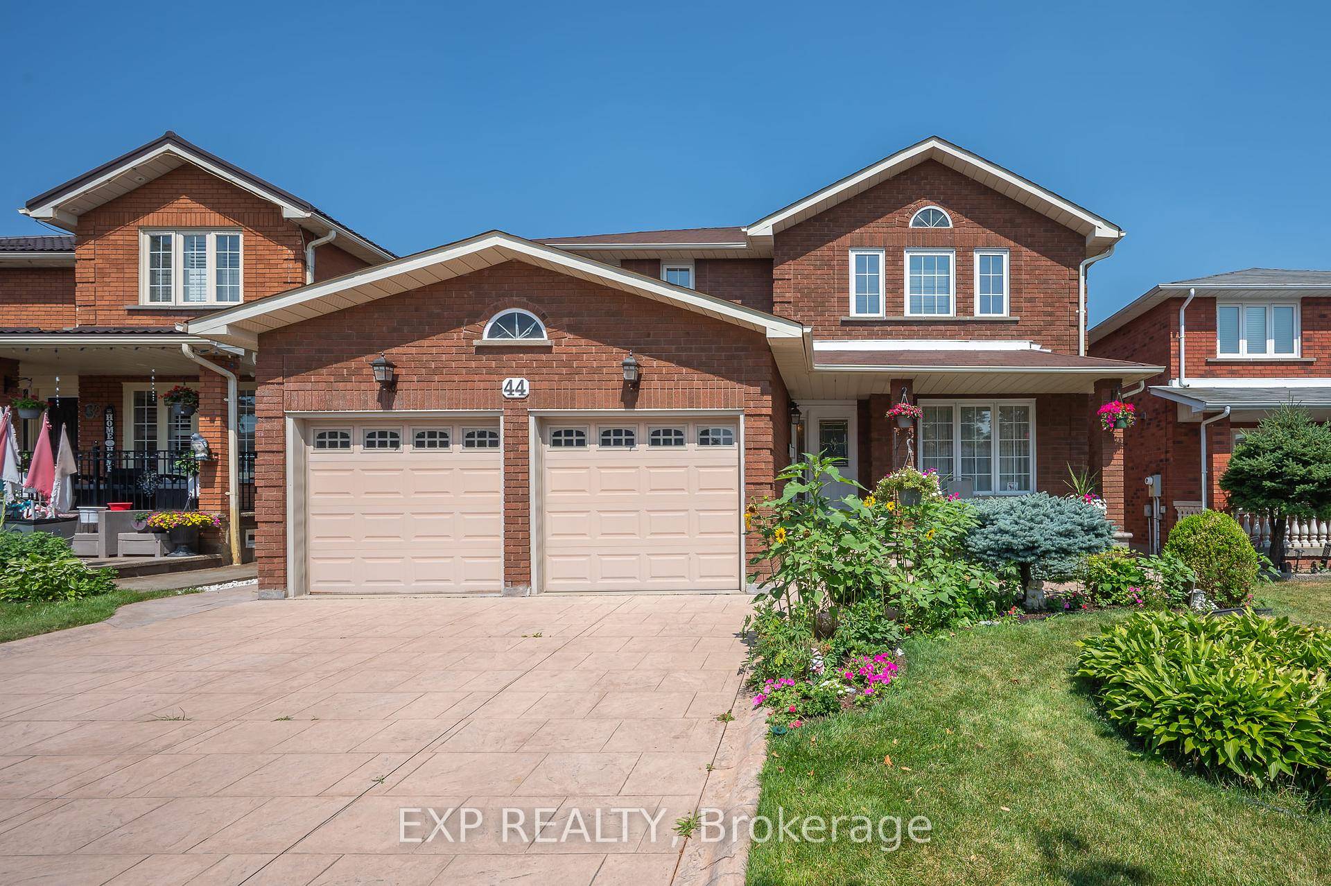 Lovingly maintained by its original owner, this detached home is located in one of Brampton's most sought after neighbourhoods.